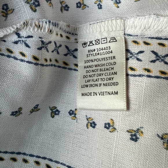 J By J.O.A Smocked Off Shoulder Floral Striped White Top. White, blue, & yellow - Picture 9 of 10